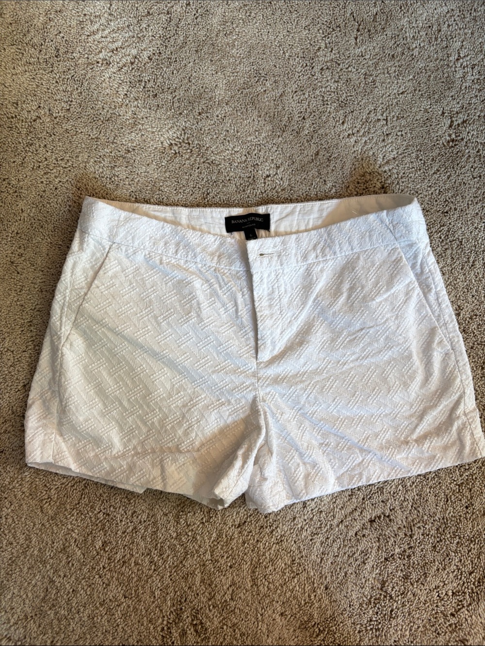 Banana Republic White Textured High-Waist Women's Shorts
